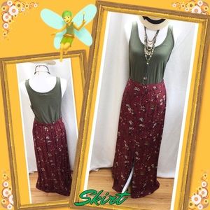 😍 Mossimo Maxi Skirt👠🌺